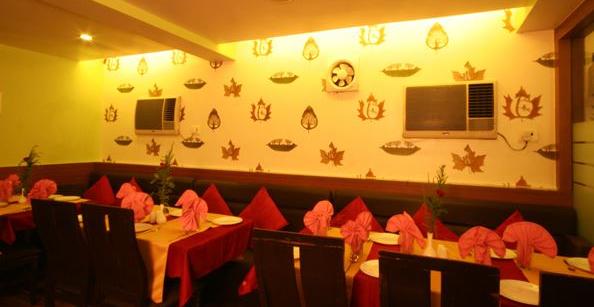 Hotel Ratna Palace 8