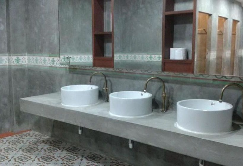 Sunny Hostel Phuket Phuket Town Phuket