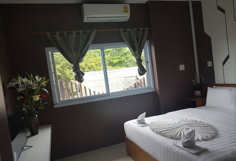 V2 Seagate Hip Hotel 16