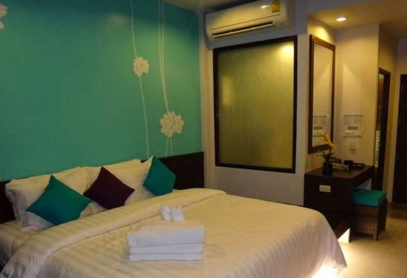 V2 Seagate Hip Hotel 5