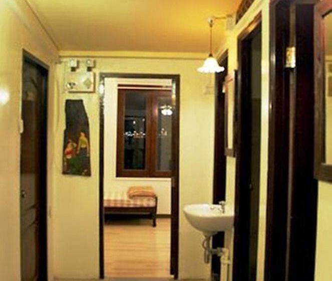 Yha Bangkok Airport Hostel 12