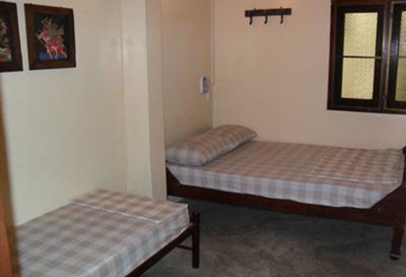 Yha Bangkok Airport Hostel 7