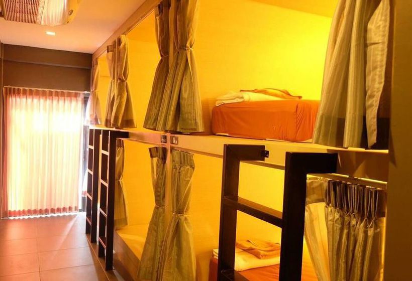 Loma Hostel Phuket 3