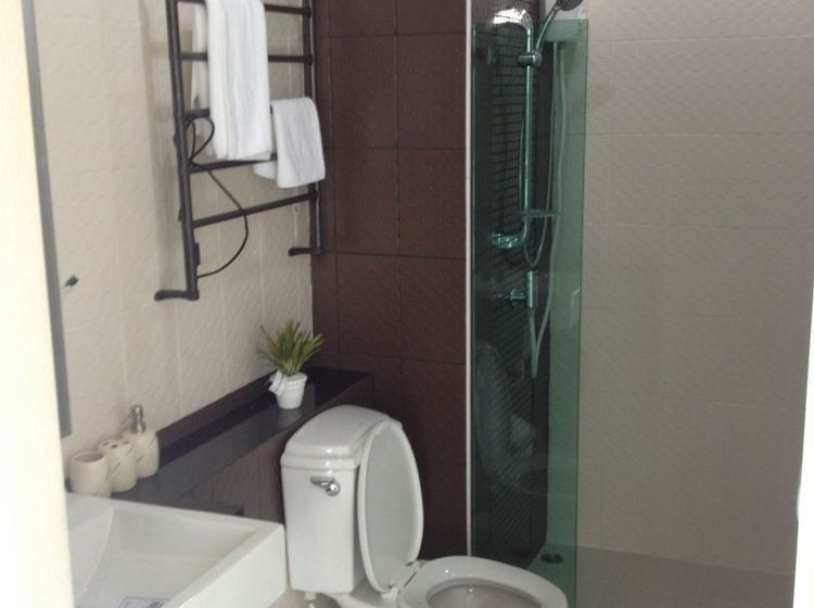 Legen Condo & Luxury Service 8