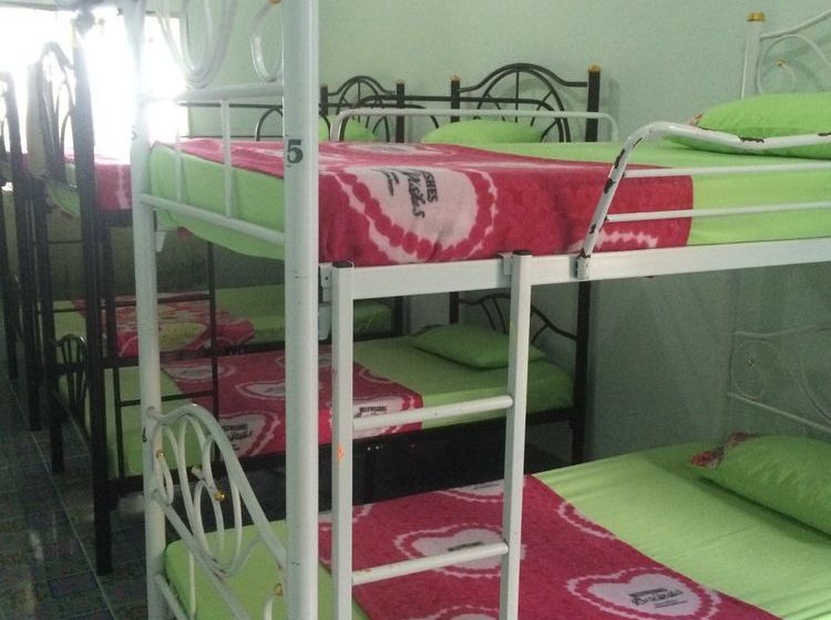 Hostel Supreeya Guesthouse 16