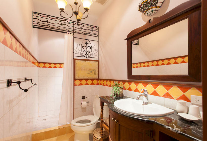 Hotel The Heritage House & Garden 1