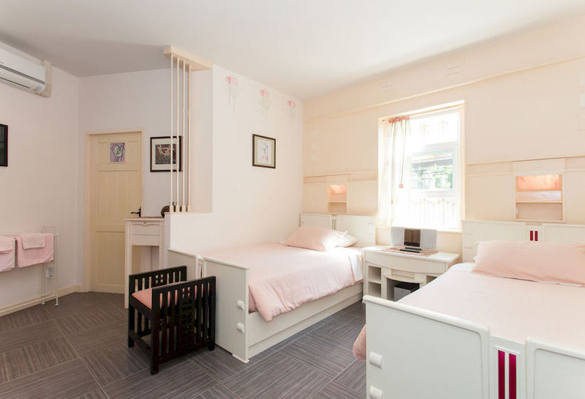 Hotel The Heritage House & Garden 10