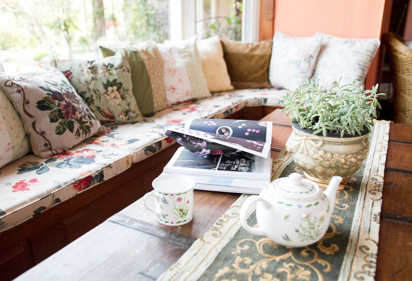 Hotel The Heritage House & Garden 17