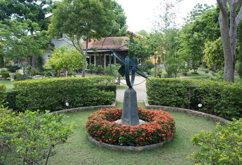 Hotel The Heritage House & Garden 3