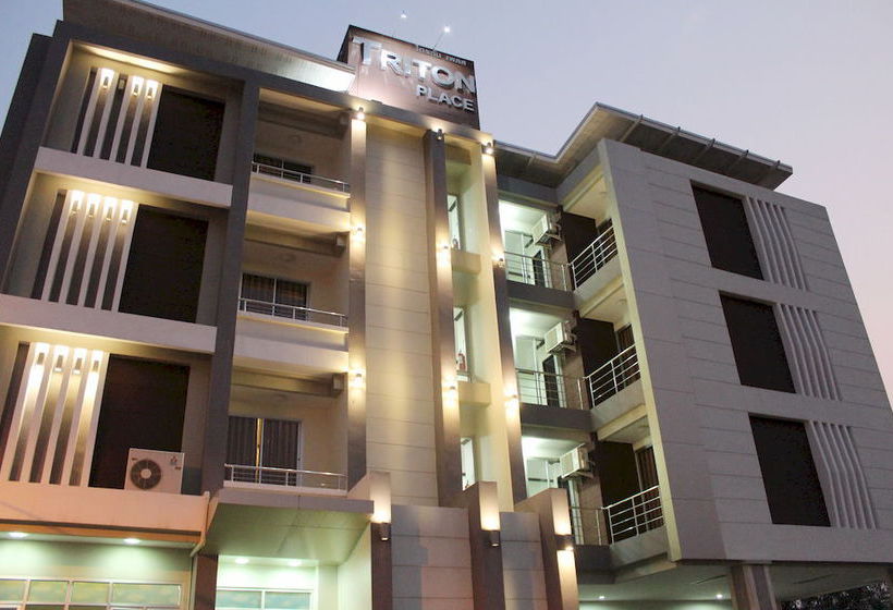 Hotel Triton Place 1