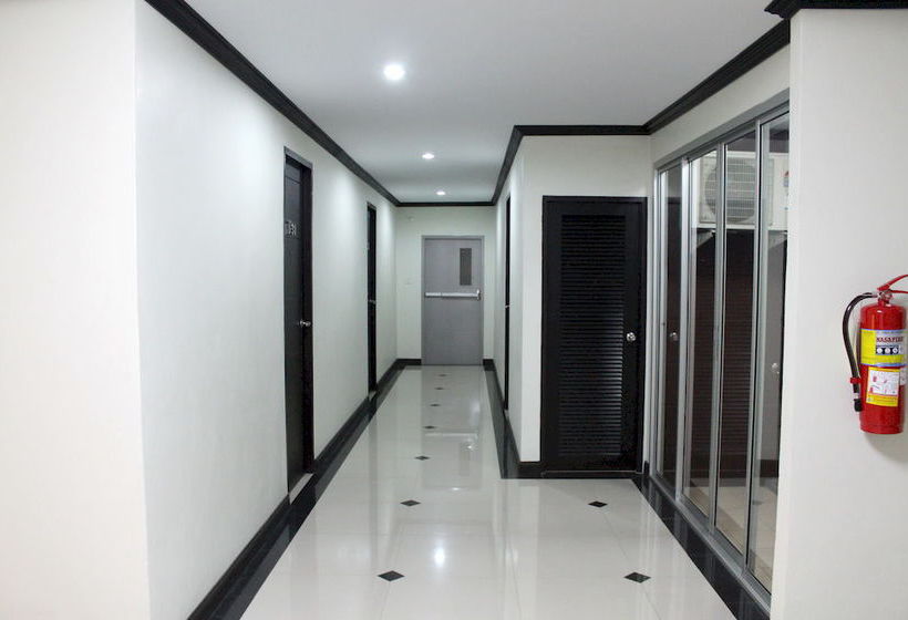 Hotel Triton Place 12