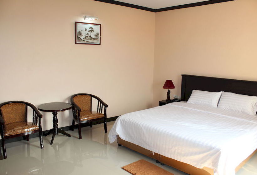 Hotel Triton Place 6