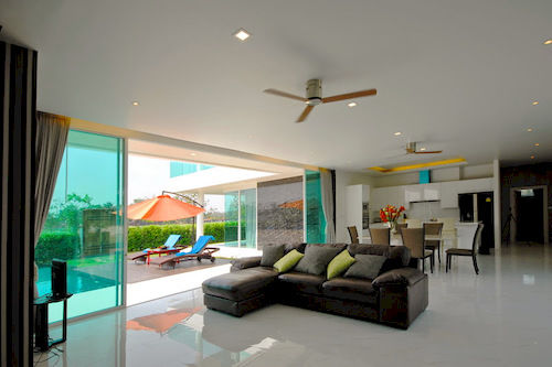 Aria Lake And Golf Villa 11