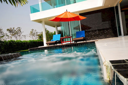 Aria Lake And Golf Villa 8