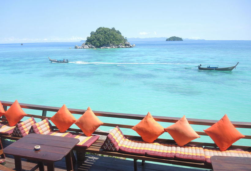 Serendipity Beach Resort Koh Lipe 14
