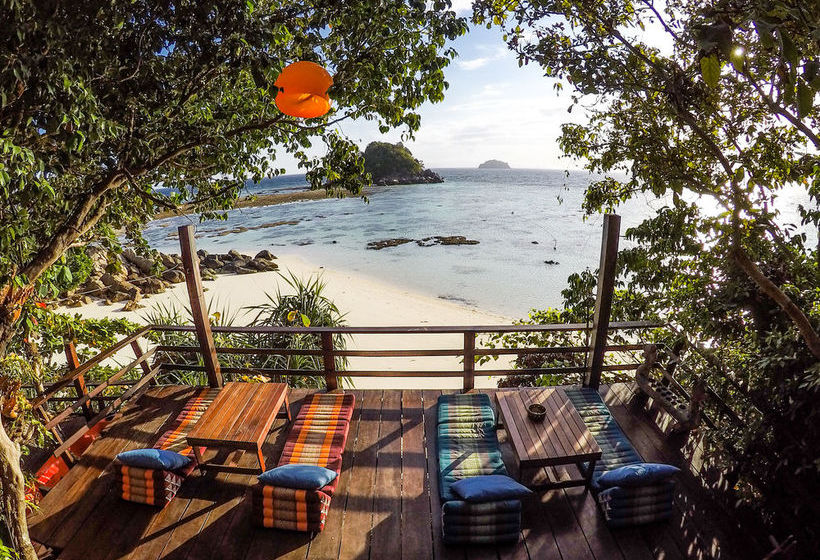 Serendipity Beach Resort Koh Lipe 19