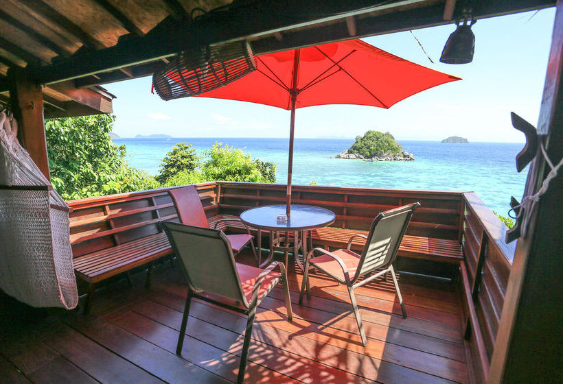 Serendipity Beach Resort Koh Lipe 9