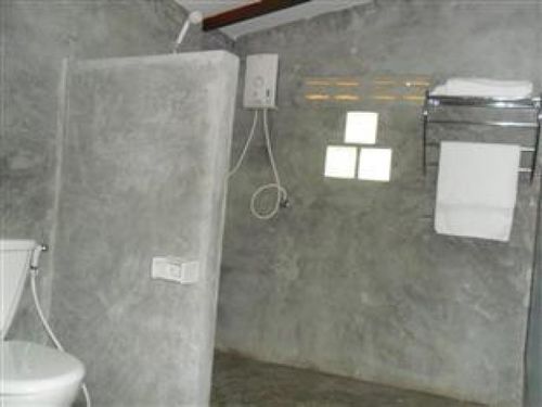 Lipe Sunset Beach Resort 2