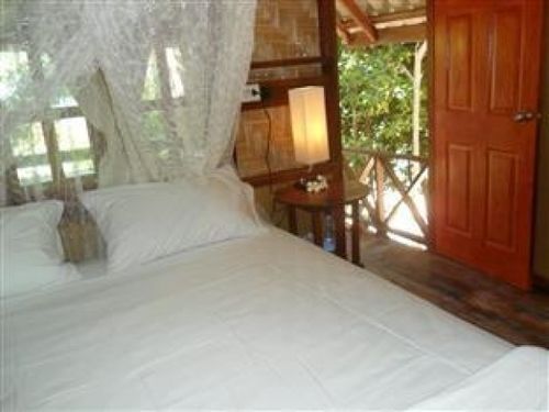 Lipe Sunset Beach Resort 5