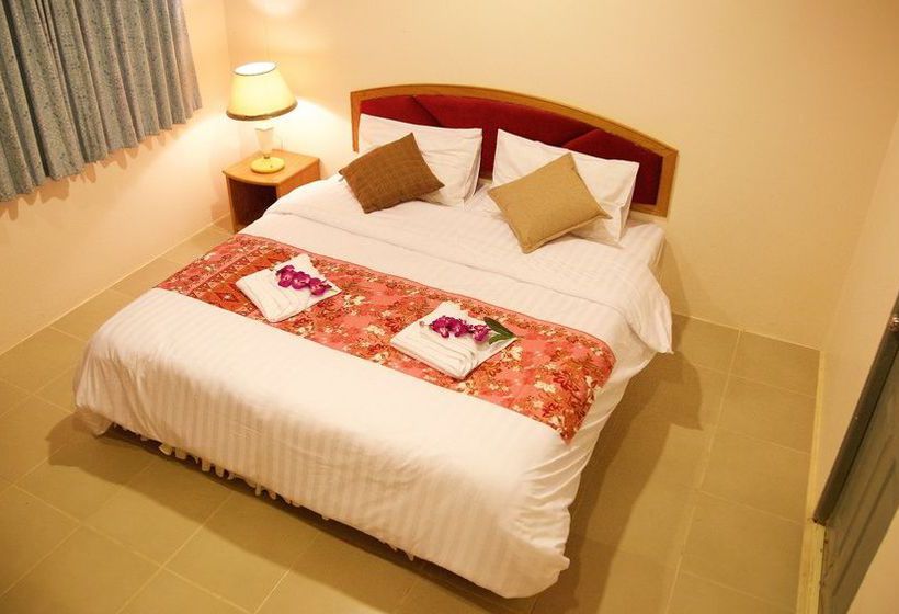 Hotel Baan Kasirin Resort 2 Koh Lipe Satun