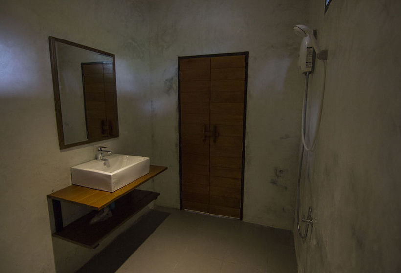 Hotel The Cliff Sunset Beach Resort Koh Lipe 18