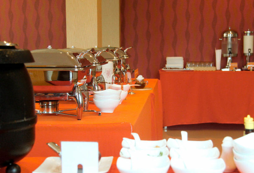 Thada Chateau Hotel Buriram