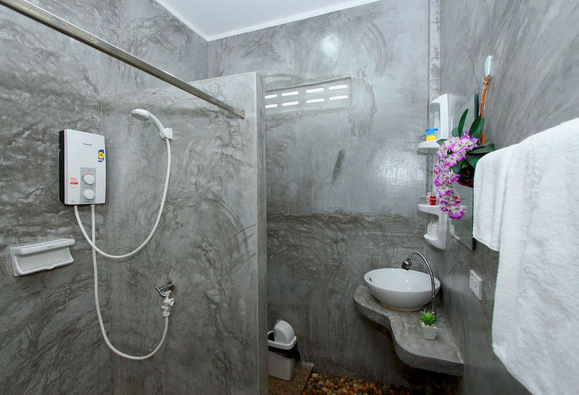 Maikhao Home Garden Bungalow 3