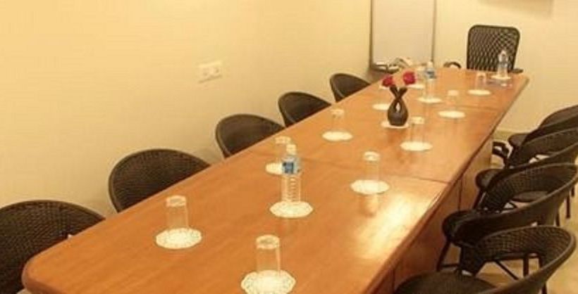 Hotel Aarya International 16