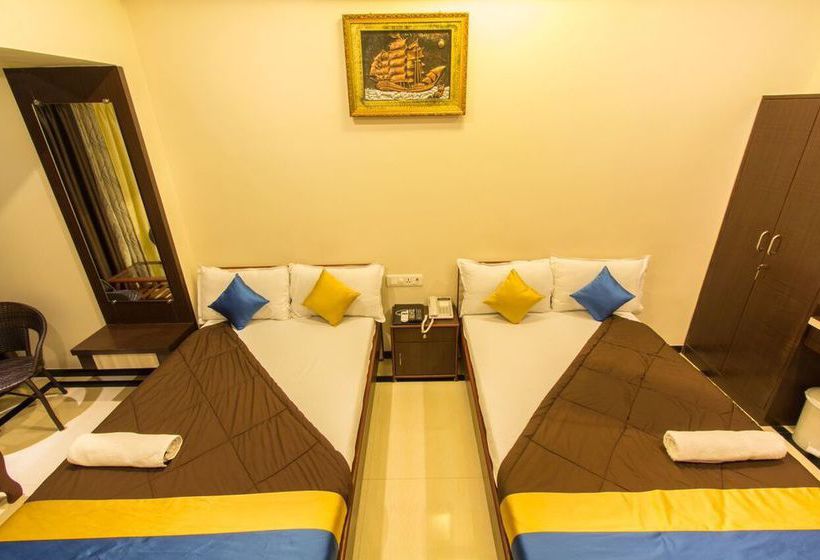 Hotel Aarya International 2