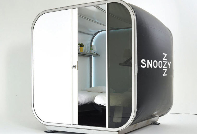 Snoozebox Hotel 15