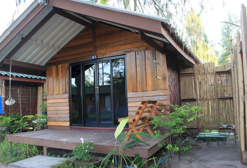 Hotel Salisa Resort 11