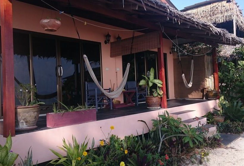 Papillon Bungalows 19