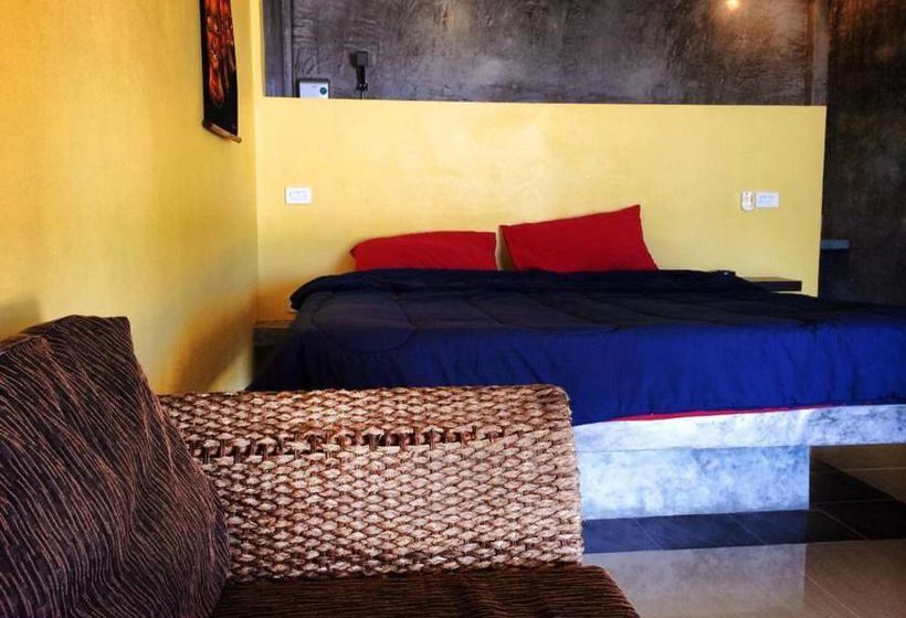 Papillon Bungalows 8