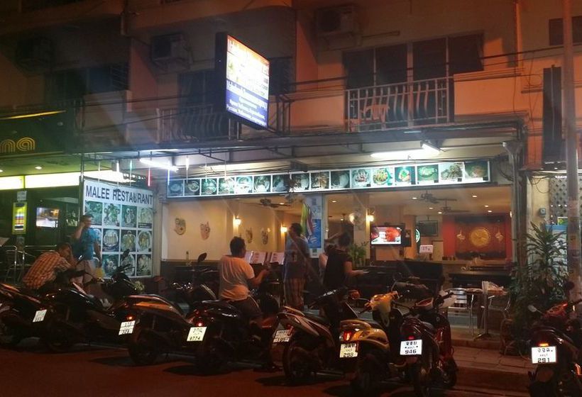 Hotel Malee Beach Guest House 10