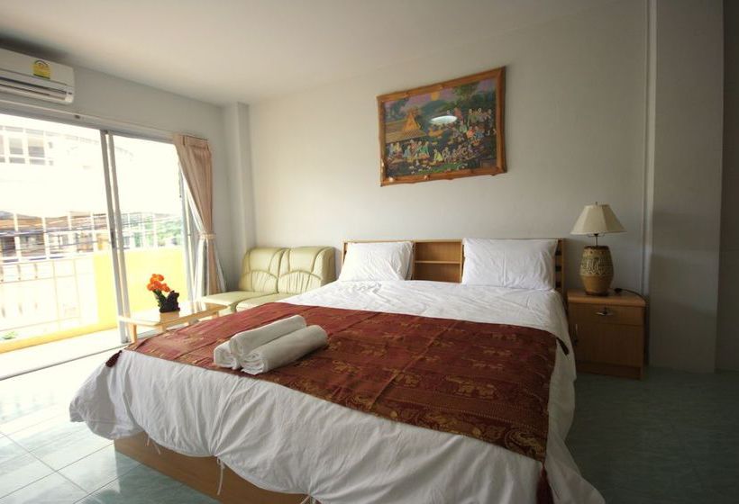 Hotel Malee Beach Guest House 11