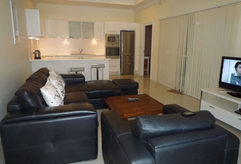 Majestic Residence Pool Villa Pattaya 14