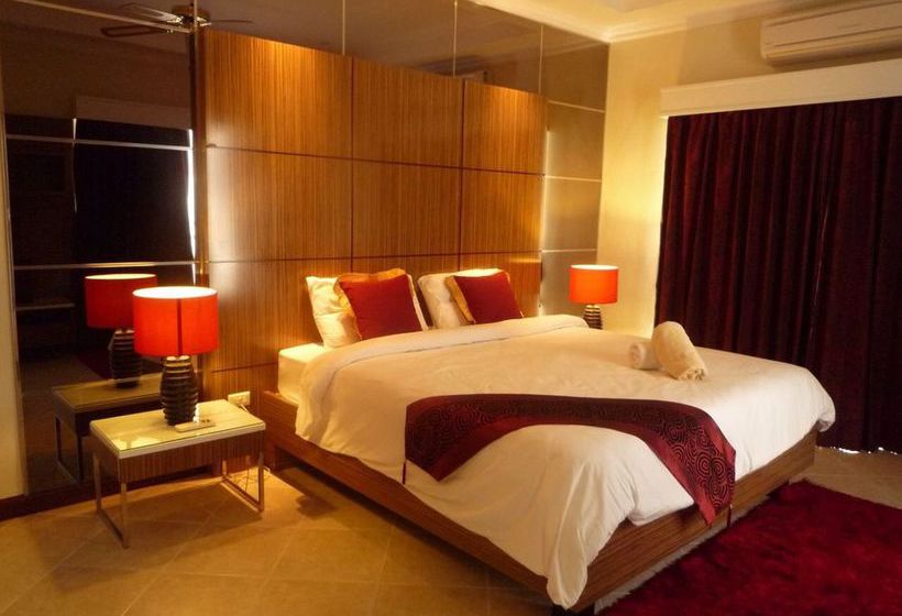 Majestic Residence Pool Villa Pattaya 15