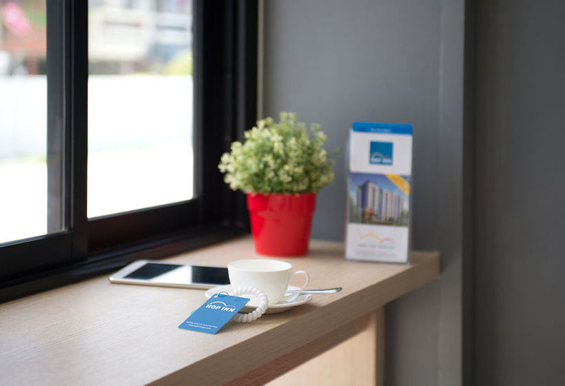 Hotel Hop Inn Phitsanulok 8