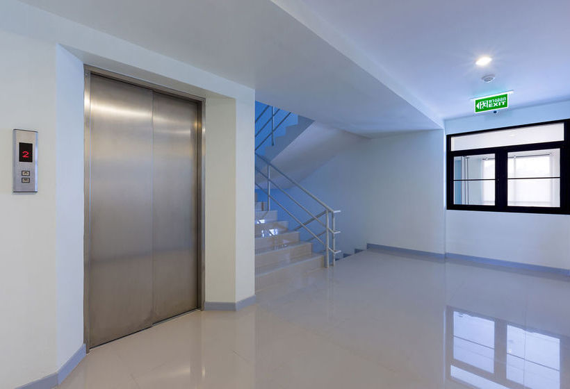 Hotel Hop Inn Phitsanulok 9