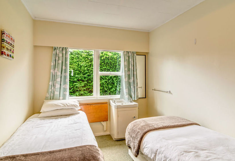 Abbey Court Motel 11