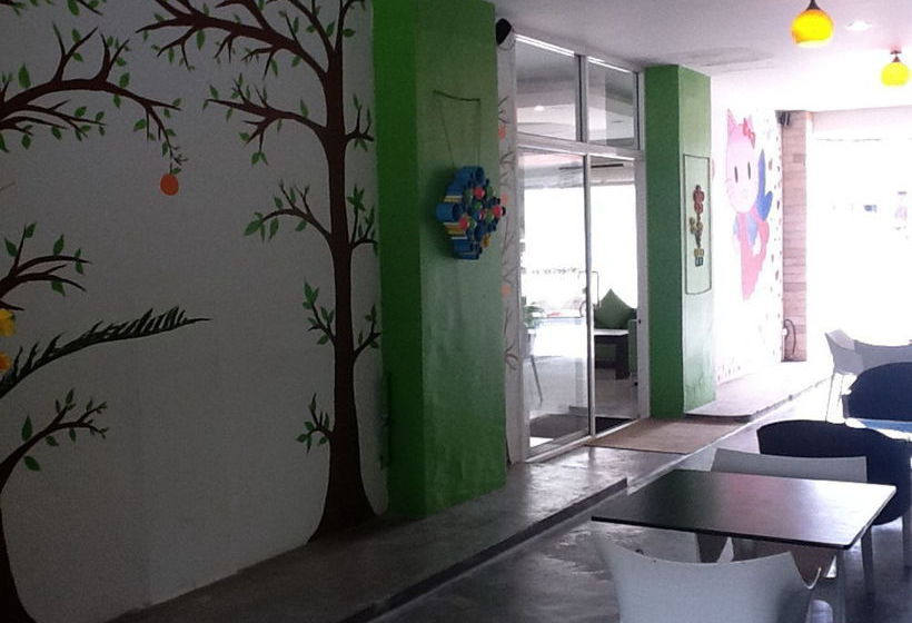 Hotel Queen Trang Trang