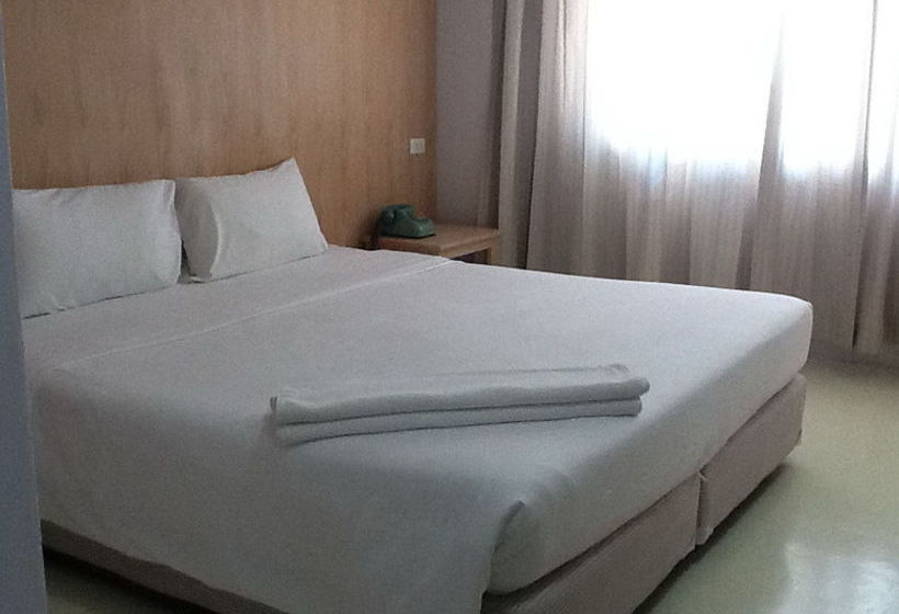 Hotel Queen Trang 8