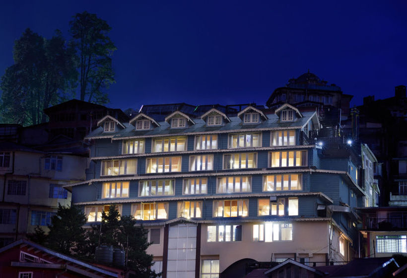 Hotel Summit Yashshree Suite & Spa