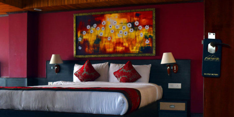 Hotel Summit Yashshree Suite & Spa 16