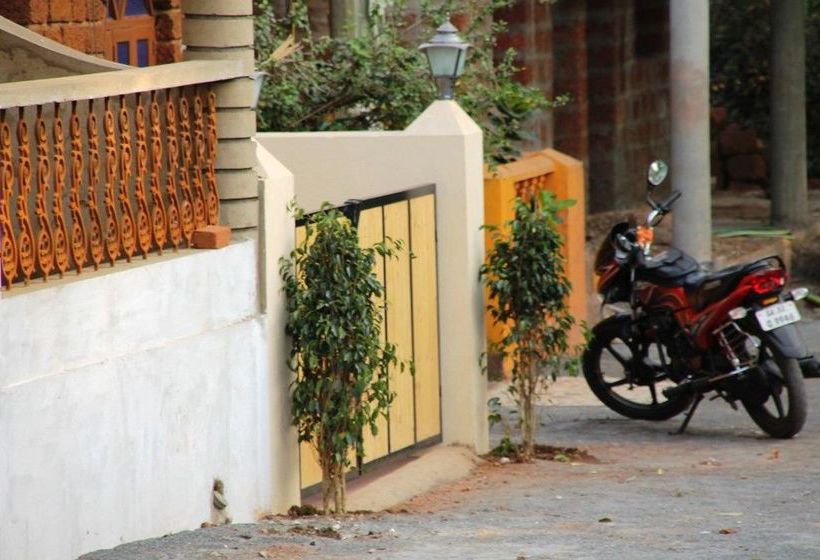 Pension Vagator House 9