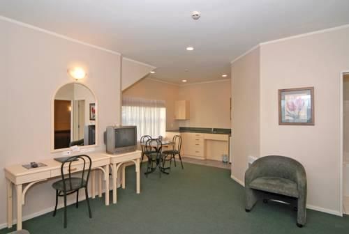 Cumberland Court Motel 3