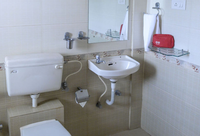 Hotel Oyo Apartments Vagator Beach Road 8