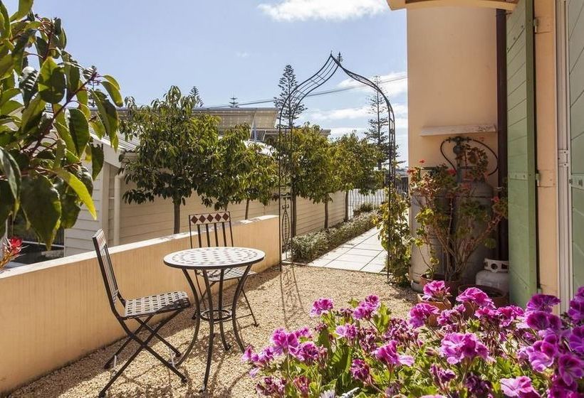 Bed and Breakfast Le Petit 10