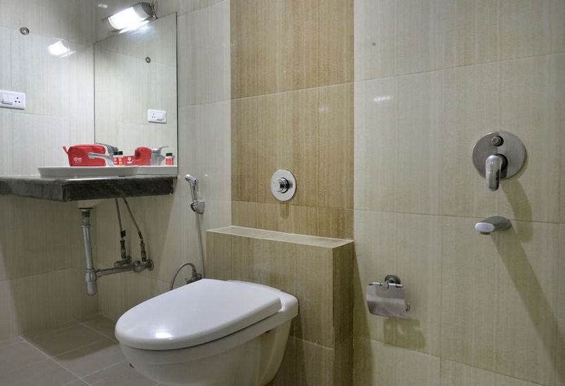 Hotel Oyo Rooms Sbi Circle 14