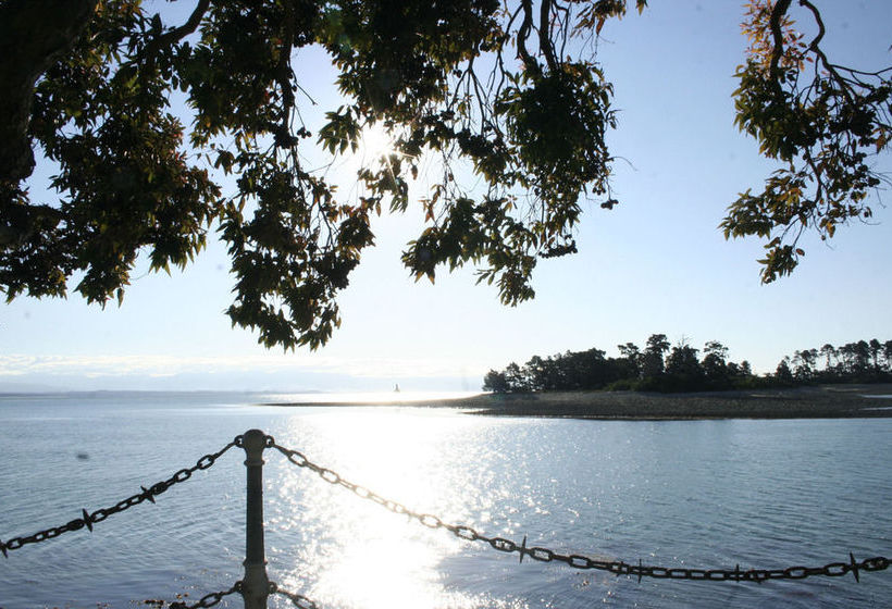 The Beach House Nelson B&b